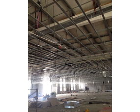 上海奉贤区车间环氧地坪与轻质砖办公室吊顶建筑工程探析